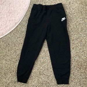 Black youth nike sweatpants